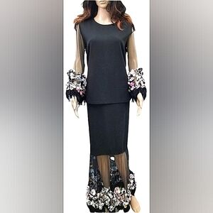 NWT Sarafina, 2 Piece Black, Sheer, Floral Skirt Set, size M